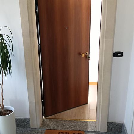 Salento House Apartment ซาลิเช ซาเลนติโน ภายนอก รูปภาพ